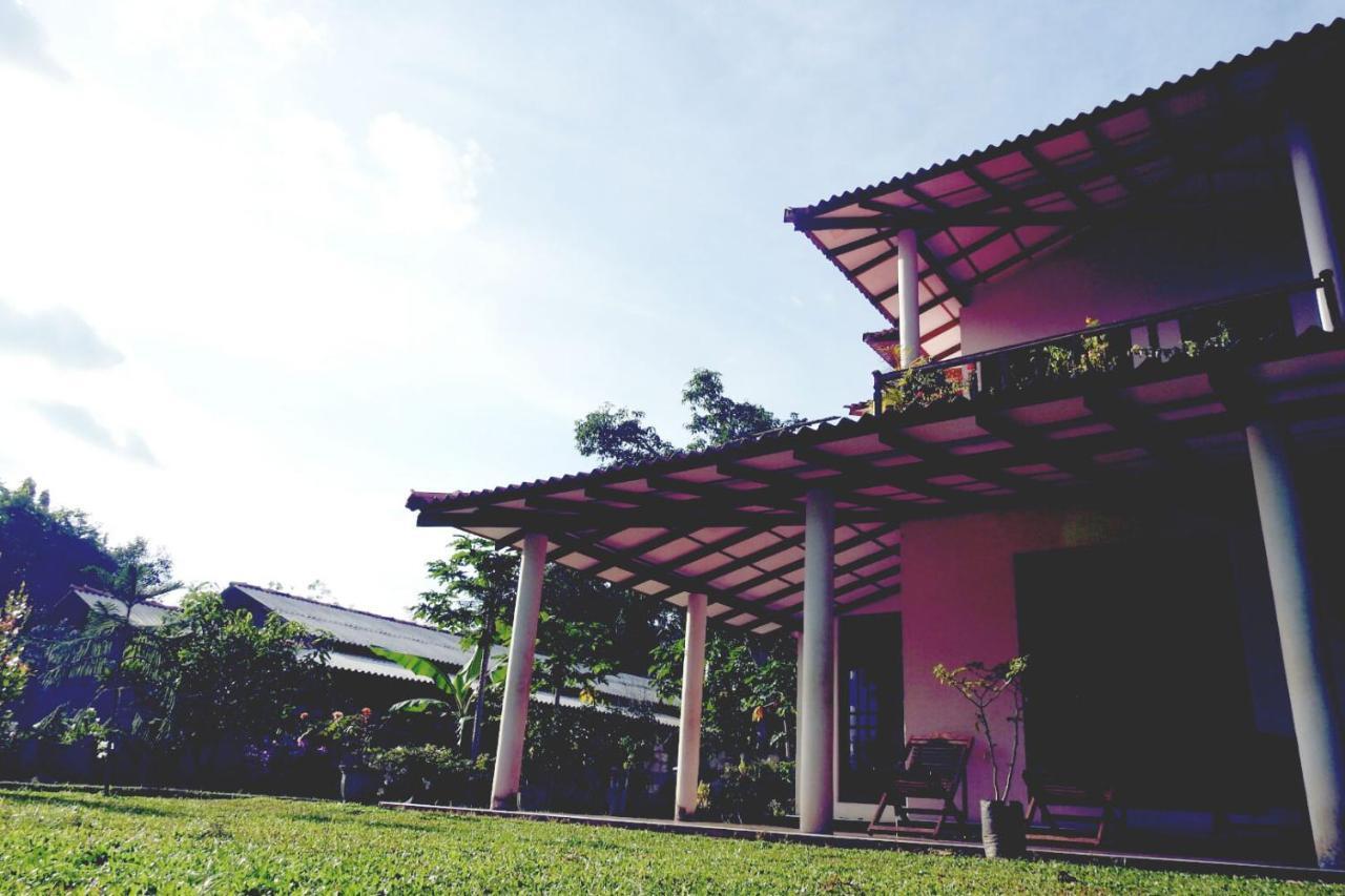 Hotel Nimjaya Udawalawe Exterior foto